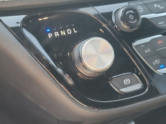 Used 2024  Chrysler Pacifica Touring FWD at Maxx Loans near St&period; Adrian&comma; MI