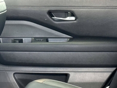 Used 2024  Nissan Pathfinder Platinum 2WD at Maxx Loans near St&period; Adrian&comma; MI