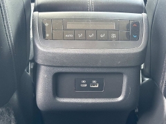 Used 2023  Nissan Pathfinder SL 4WD at Maxx Loans near St&period; Adrian&comma; MI