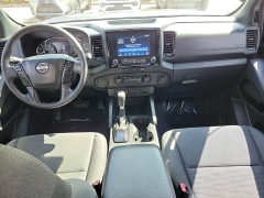 Used 2023  Nissan Frontier Crew Cab 4x2 SV Auto at Maxx Loans near St&period; Adrian&comma; MI
