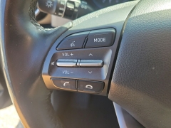 Used 2021  Hyundai Kona Limited DCT FWD at Maxx Loans near St&period; Adrian&comma; MI