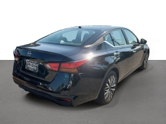 Used 2025  Nissan Altima SV FWD at Maxx Loans near St&period; Adrian&comma; MI