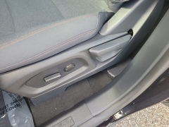 Used 2026  Ford Explorer Active w&sol;100A Pkg RWD at Maxx Loans near St&period; Adrian&comma; MI