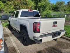 Used 2018  GMC Sierra 1500 4WD Crew Cab 143&period;5" Denali at Maxx Loans near St&period; Adrian&comma; MI