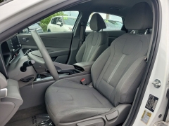 Used 2024  Hyundai Elantra SE IVT at Maxx Loans near St&period; Adrian&comma; MI