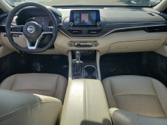 Used 2022  Nissan Altima 2&period;5 SL Sedan at Maxx Loans near St&period; Adrian&comma; MI