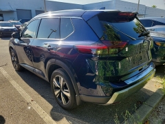 Used 2024  Nissan Rogue FWD SL at Maxx Loans near St&period; Adrian&comma; MI