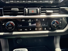 Used 2023  Nissan Pathfinder SL 4WD at Maxx Loans near St&period; Adrian&comma; MI