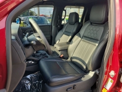 Used 2022  Nissan Frontier Crew Cab 4x4 PRO-4X Auto at Maxx Loans near St&period; Adrian&comma; MI