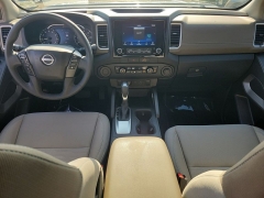 Used 2022  Nissan Frontier Crew Cab 4x2 SV Auto Long Bed at Maxx Loans near St&period; Adrian&comma; MI