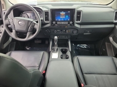 Used 2024  Nissan Frontier Crew Cab 4x4 SL at Maxx Loans near St&period; Adrian&comma; MI