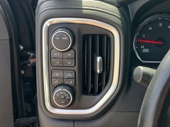 Used 2021  Chevrolet Silverado 2500HD 4WD Crew Cab 172" LT at Maxx Loans near St&period; Adrian&comma; MI