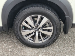 Used 2022  Nissan Pathfinder SL 2WD at Maxx Loans near St&period; Adrian&comma; MI