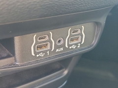 Used 2024  Chrysler Pacifica Touring FWD at Maxx Loans near St&period; Adrian&comma; MI