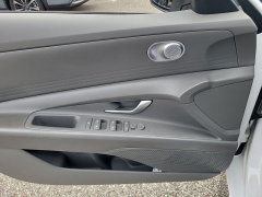 Used 2024  Hyundai Elantra SE IVT at Maxx Loans near St&period; Adrian&comma; MI