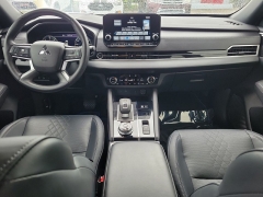 Used 2025  Mitsubishi Outlander PHEV SEL S-AWC at Maxx Loans near St&period; Adrian&comma; MI