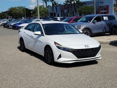 Used 2023  Hyundai Elantra SEL IVT at Maxx Loans near St&period; Adrian&comma; MI