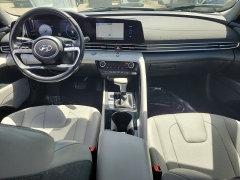 Used 2023  Hyundai Elantra Limited IVT at Maxx Loans near St&period; Adrian&comma; MI