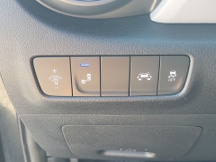 Used 2021  Hyundai Kona Limited DCT FWD at Maxx Loans near St&period; Adrian&comma; MI