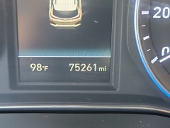 Used 2021  Hyundai Kona Limited DCT FWD at Maxx Loans near St&period; Adrian&comma; MI