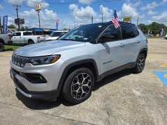 Used 2025  Jeep Compass Limited 4x4 at Car Pros Northshore near Covington&comma; LA