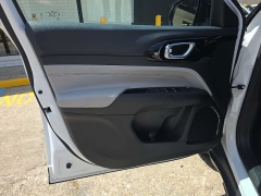 Used 2025  Jeep Compass Limited 4x4 at Car Pros Northshore near Covington&comma; LA