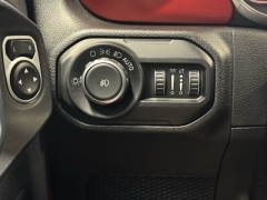 Used 2018 Jeep Wrangler Unlimited 4d SUV 4WD Rubicon at AutoCenters Bonne Terre near Bonne Terre, MO
