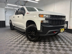 Used 2019  Chevrolet Silverado 1500 4WD Crew Cab 147" Custom Trail Boss at AutoCenters Bonne Terre near Bonne Terre&comma; MO