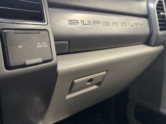Used 2019 Ford Super Duty F-350 SRW 4WD Crew Cab Box at AutoCenters Bonne Terre near Bonne Terre, MO