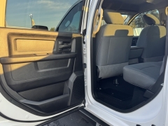 Used 2018  Ram 2500 4WD Crew Cab Tradesman at AutoCenters Bonne Terre near Bonne Terre, MO