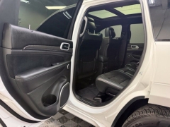 Used 2018  Jeep Grand Cherokee 4d SUV 4WD SRT at AutoCenters Bonne Terre near Bonne Terre&comma; MO