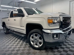 Used 2019  GMC Sierra 2500 4WD Crew Cab SLT at AutoCenters Bonne Terre near Bonne Terre&comma; MO