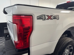 Used 2019  Ford Super Duty F-250 4WD Crew Cab XL Longbed at AutoCenters Bonne Terre near Bonne Terre&comma; MO