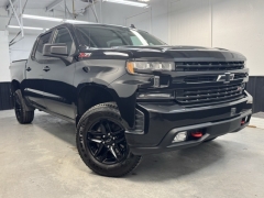 Used 2020 Chevrolet Silverado 1500 4WD Crew Cab 147" LT Trail Boss at AutoCenters Bonne Terre near Bonne Terre, MO