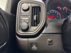 Used 2022  Chevrolet Silverado 2500HD 4WD Crew Cab 159" Custom at AutoCenters Bonne Terre near Bonne Terre&comma; MO