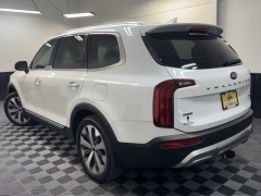 Used 2020  Kia Telluride 4d SUV AWD SX at AutoCenters Bonne Terre near Bonne Terre, MO