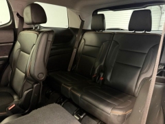 Used 2023  GMC Acadia AWD 4dr AT4 at AutoCenters Bonne Terre near Bonne Terre&comma; MO