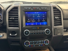 Used 2021  Ford Expedition Max Platinum 4x4 at AutoCenters Bonne Terre near Bonne Terre&comma; MO