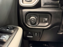 Used 2020  Ram 1500 4WD Crew Cab Big Horn at AutoCenters Bonne Terre near Bonne Terre&comma; MO