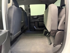 Used 2019  Chevrolet Silverado 1500 4WD Crew Cab 147" Custom Trail Boss at AutoCenters Bonne Terre near Bonne Terre&comma; MO
