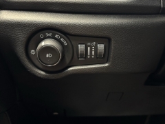 Used 2018 Chrysler Pacifica 4d Wagon Limited at AutoCenters Bonne Terre near Bonne Terre, MO