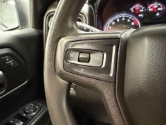 Used 2019  Chevrolet Silverado 1500 4WD Crew Cab 147" Custom Trail Boss at AutoCenters Bonne Terre near Bonne Terre&comma; MO