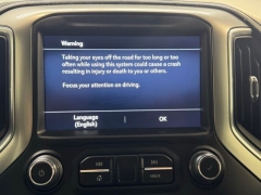 Used 2019  Chevrolet Silverado 1500 4WD Crew Cab 147" LT Trail Boss at AutoCenters Bonne Terre near Bonne Terre&comma; MO