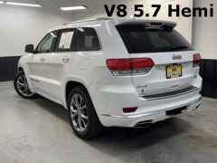 Used 2021 Jeep Grand Cherokee Summit 4x4 at AutoCenters Bonne Terre near Bonne Terre, MO