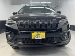 Used 2023 Jeep Cherokee Altitude Lux 4x4 at AutoCenters Bonne Terre near Bonne Terre, MO