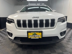 Used 2019  Jeep Cherokee 4d SUV FWD Latitude 2&period;4L at AutoCenters Bonne Terre near Bonne Terre&comma; MO
