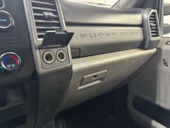 Used 2019  Ford Super Duty F-250 4WD Crew Cab XL Longbed at AutoCenters Bonne Terre near Bonne Terre&comma; MO