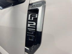 Used 2019  Ford Super Duty F-250 SRW 4WD Crew Cab Box at AutoCenters Bonne Terre near Bonne Terre&comma; MO