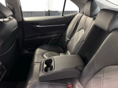 Used 2018  Toyota Camry Hybrid 4d Sedan XLE at AutoCenters Bonne Terre near Bonne Terre&comma; MO