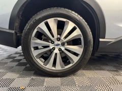 Used 2022  Subaru Ascent Limited 7-Passenger at AutoCenters Bonne Terre near Bonne Terre&comma; MO